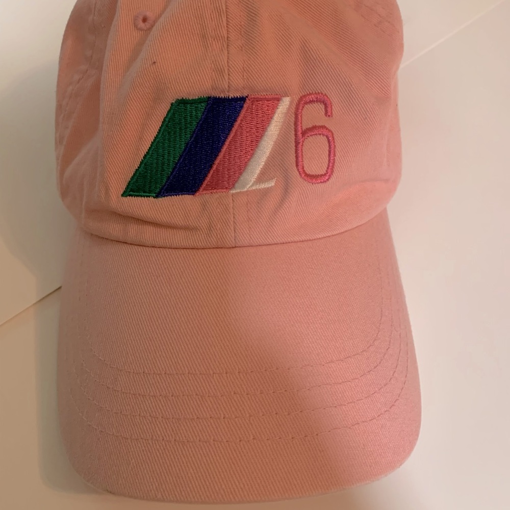 Adjustable hat
